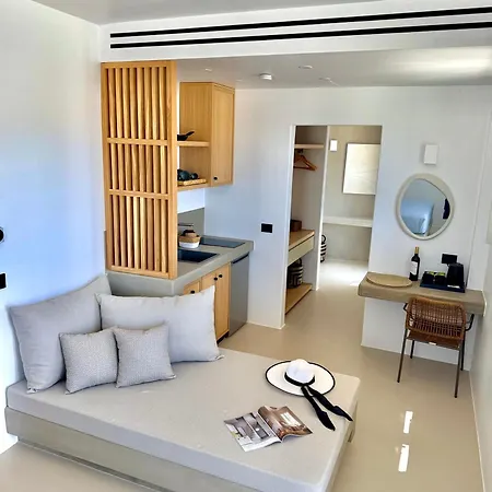 Clementina Hill 3*